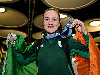 Kellie Harrington to sit out E...